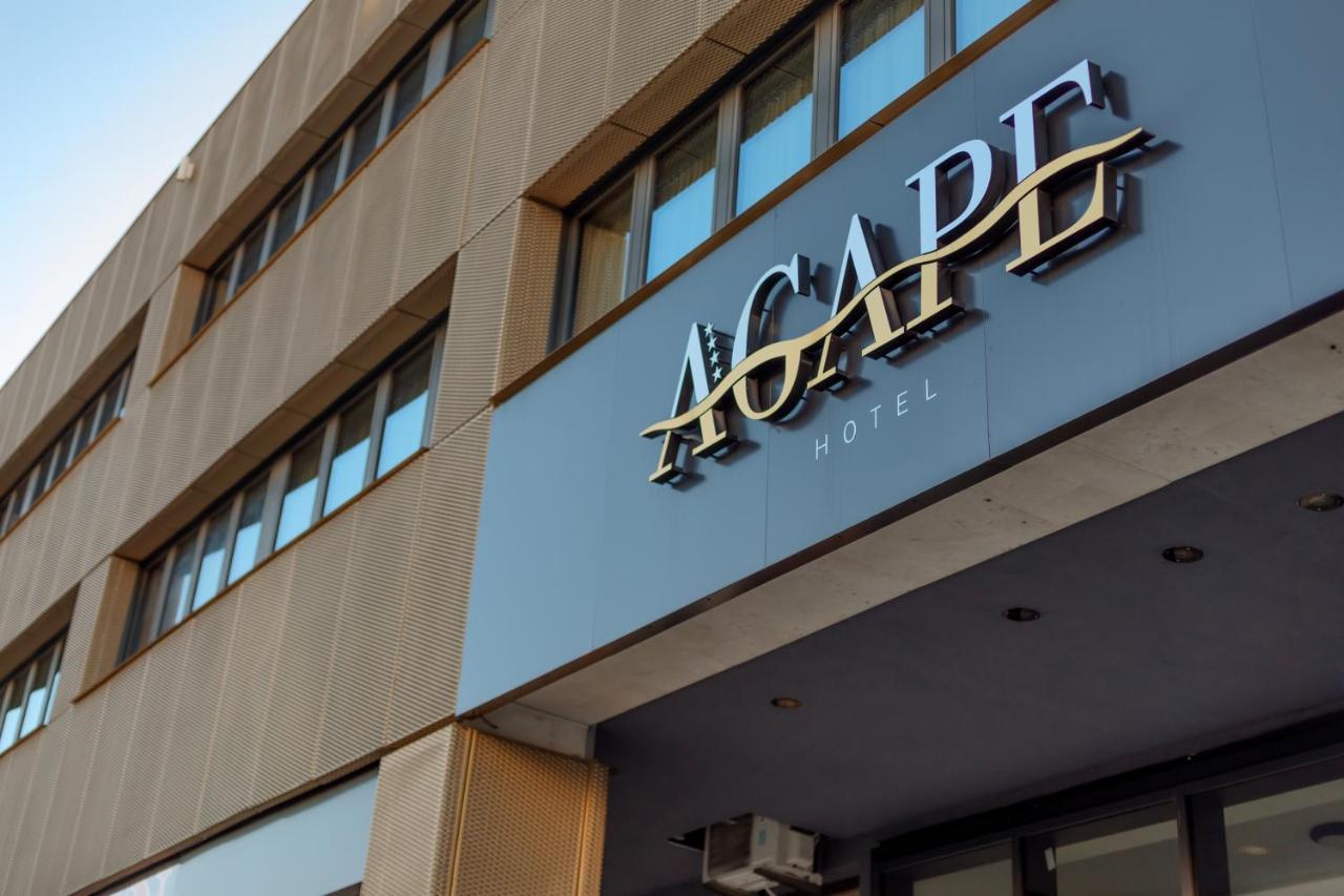 Hotel Agape บาร์ ภายนอก รูปภาพ